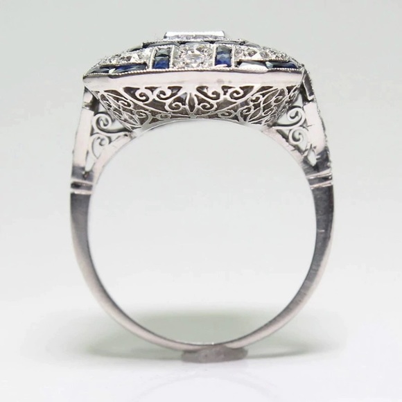 💕Huge statement ring - Picture 7 of 11